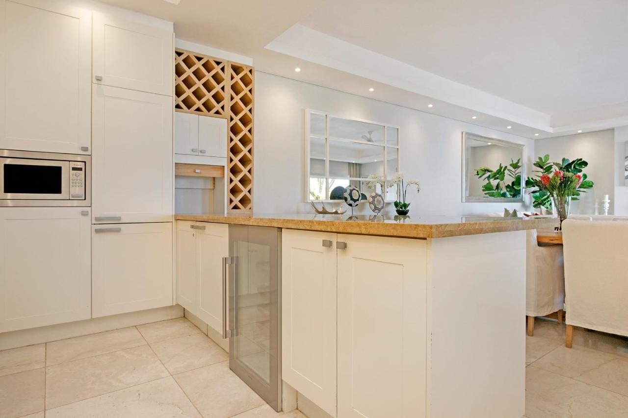 Sunset Bay Camps Bay - With Pool & Sea Views Villa Cape Town