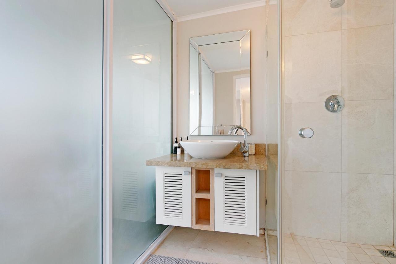 Sunset Bay Camps Bay - With Pool & Sea Views Villa Cape Town