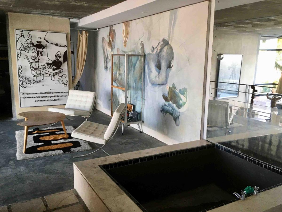 Homestay Le 12 Artist Loft The Pool Mezzanine