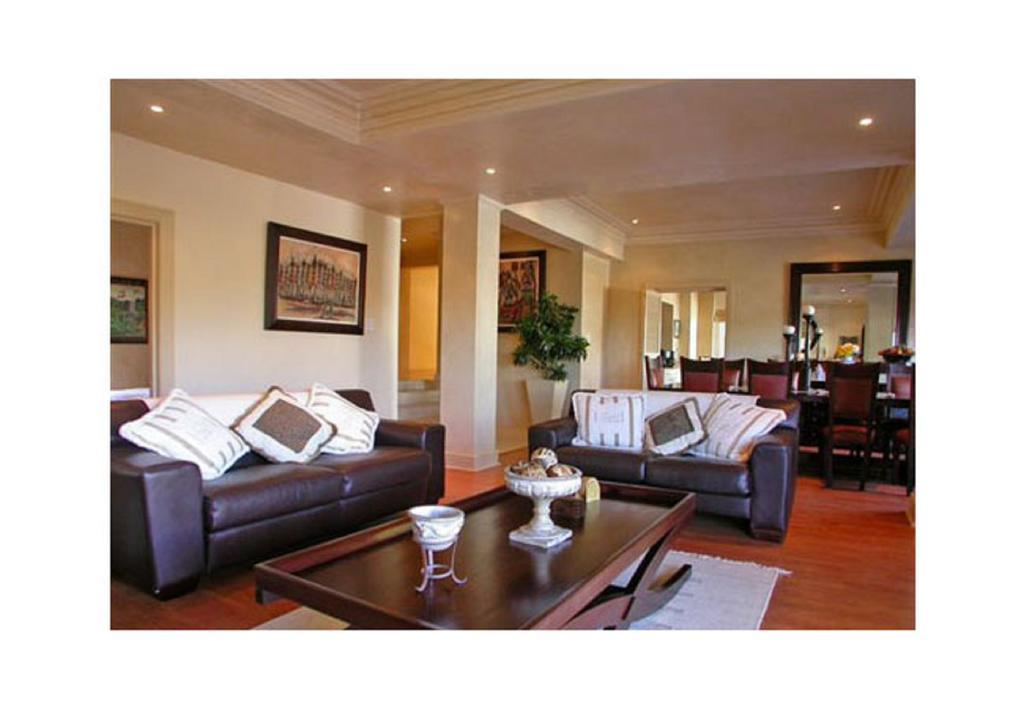 Beachside & Penthouse Apartment