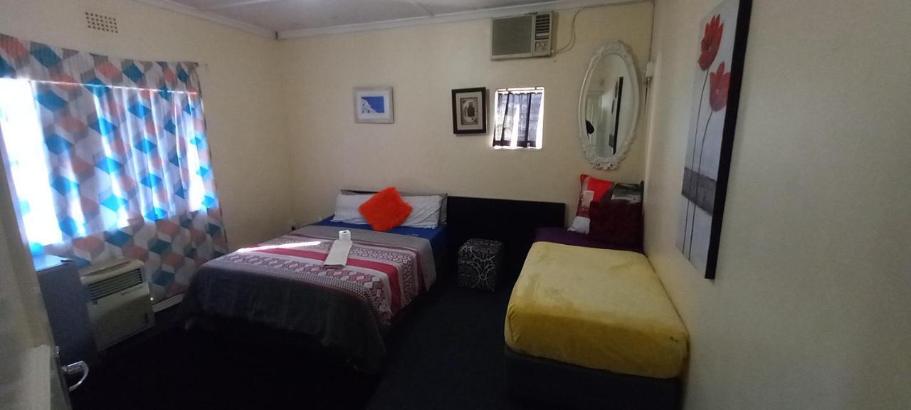 Neo&ruks Self Catering Services * Cidade Do Cabo