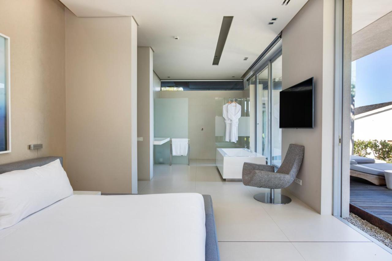 Villa 008