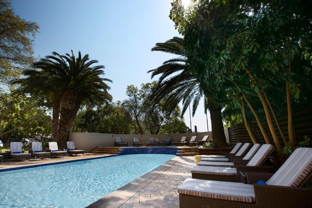 Sunsquare Gardens Cape Town