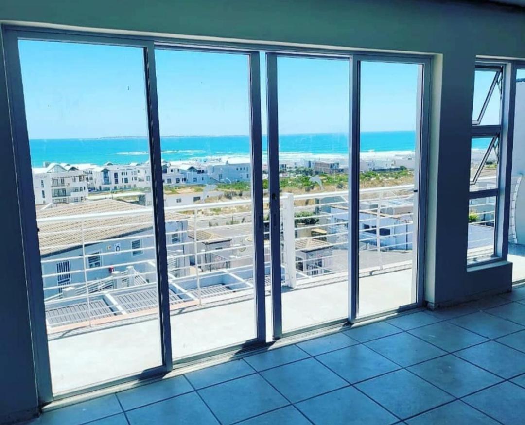 2 Dolphin Ridge , Quiet And Peaceful Penthouse Apartamento *