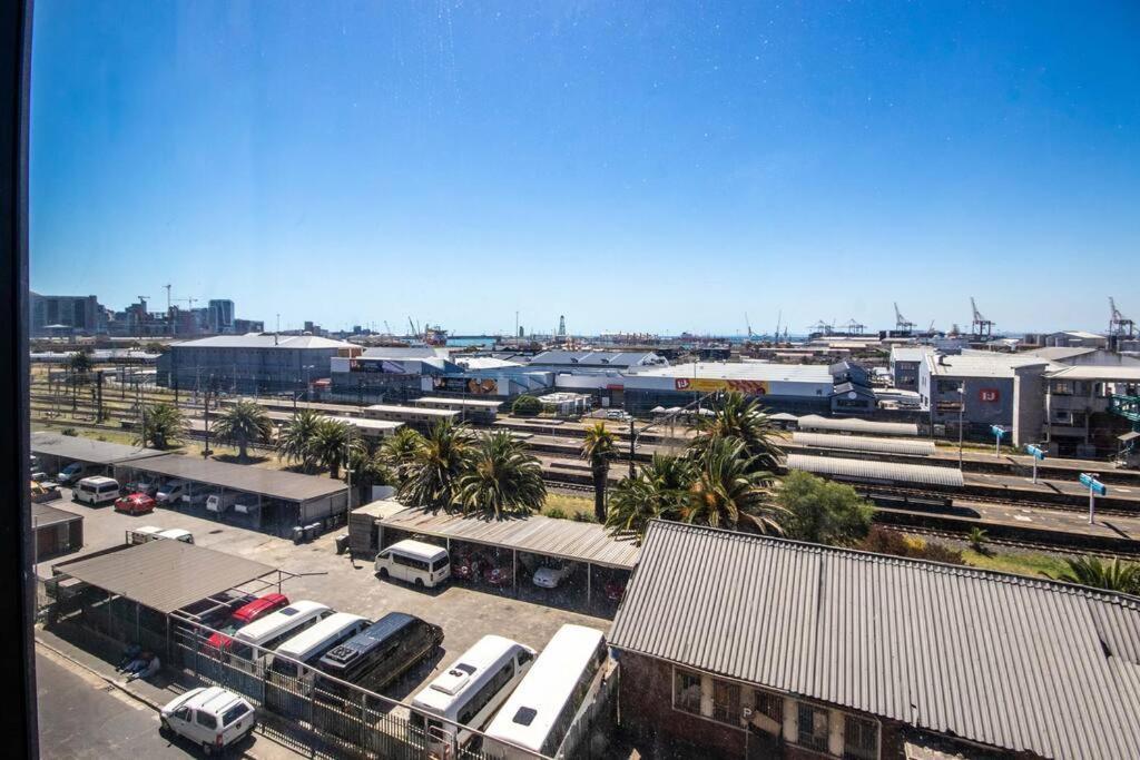 515 Wex1 Funky Apartment Cape Town