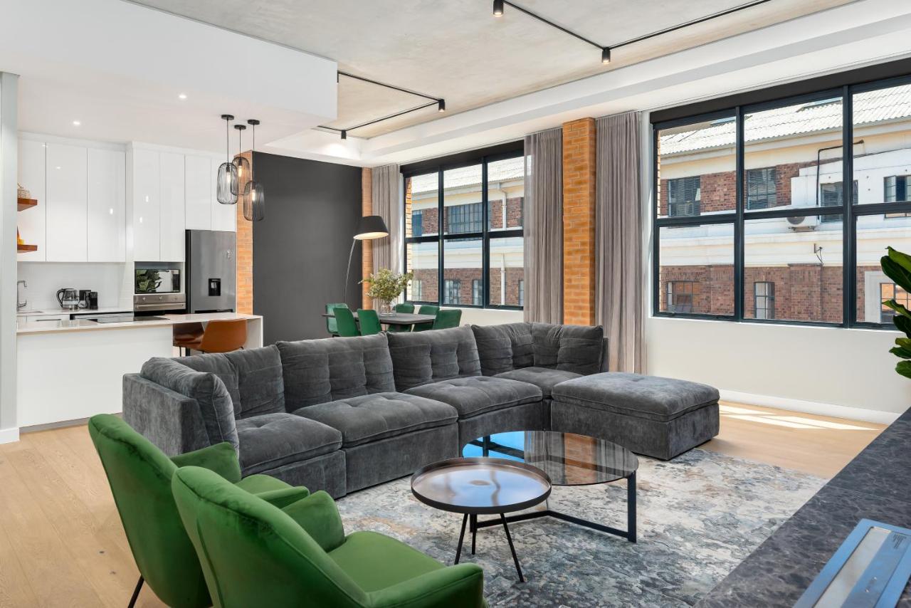 The Docklands Luxury * Cape Town