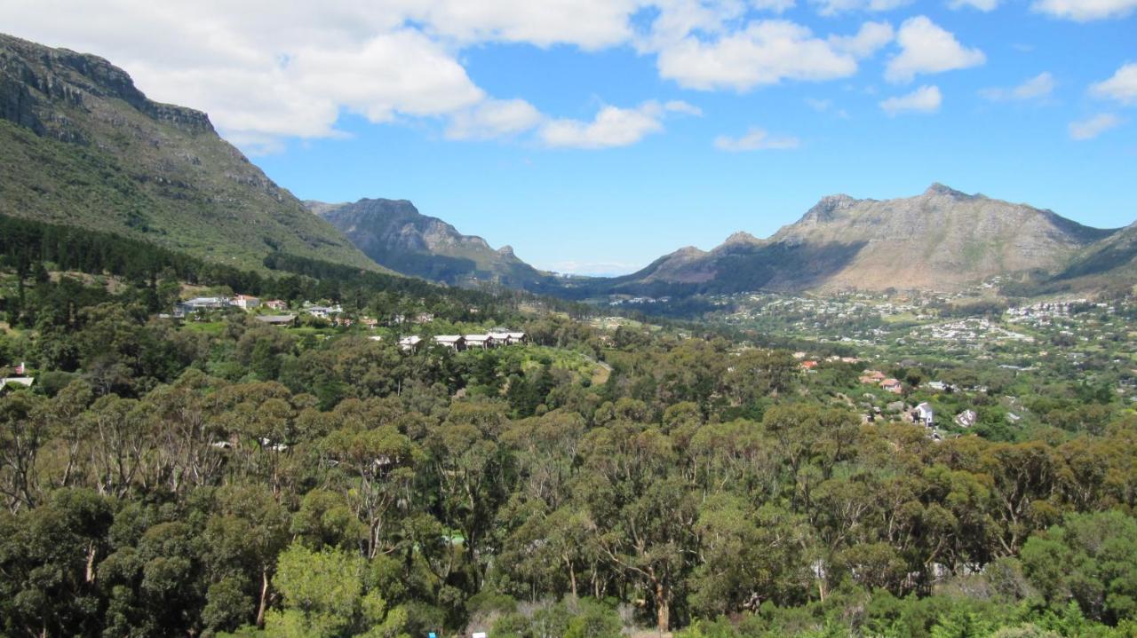 Mount Rhodes Guesthouse, Three Separate Units, Please Select Either Three Bedroom, Two And A Half Bedroom Or One Bedroom *