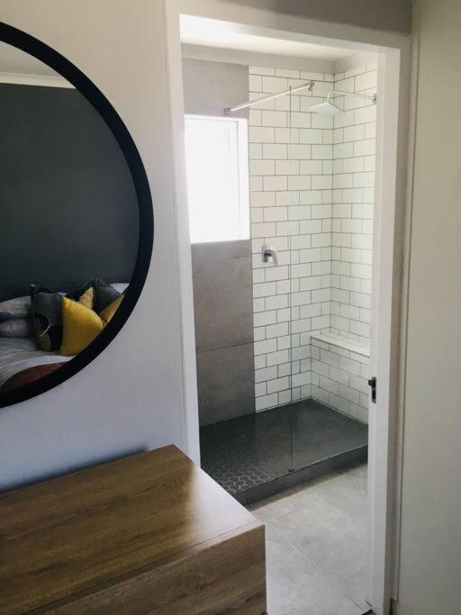 Cheerful 2 Bedroomed Townhouse With Patio Cape Town