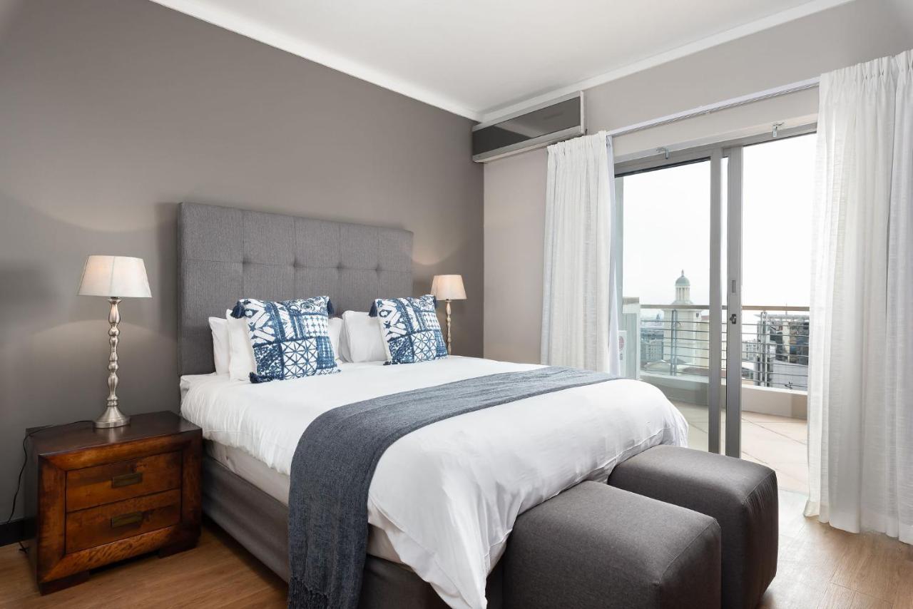 Icon Luxury Aparthotel