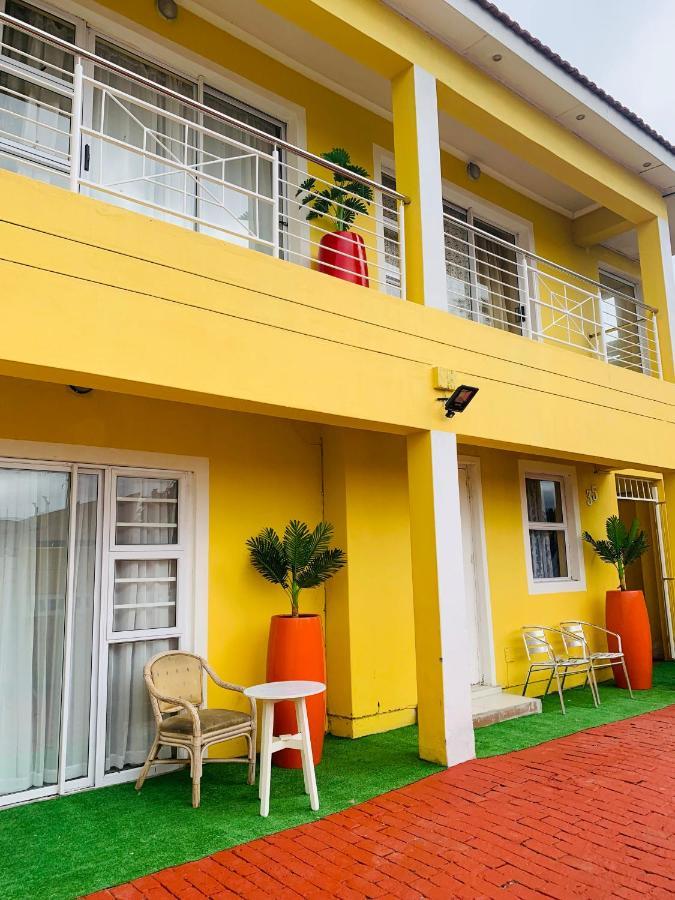 Mowetu Guest house Cape Town