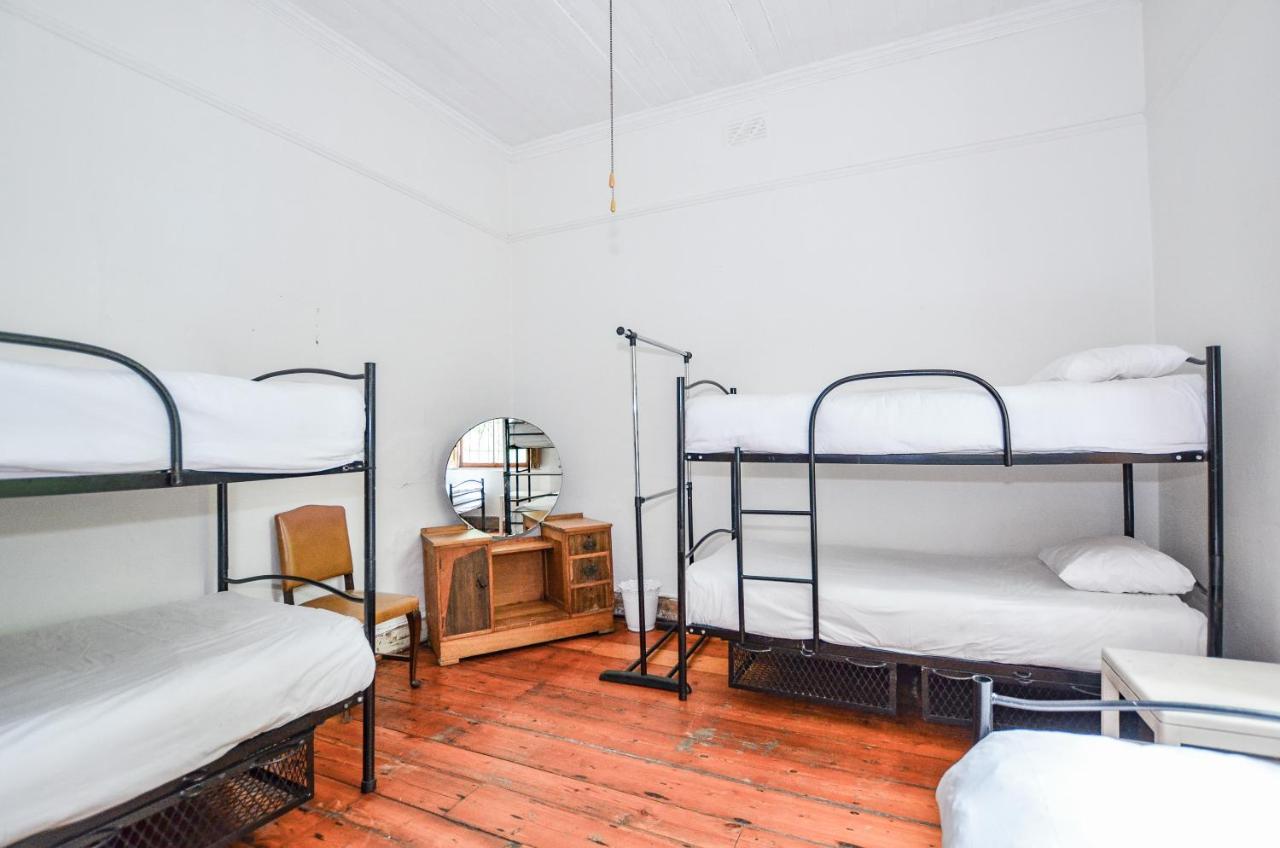 Hostel Oak Backpackers