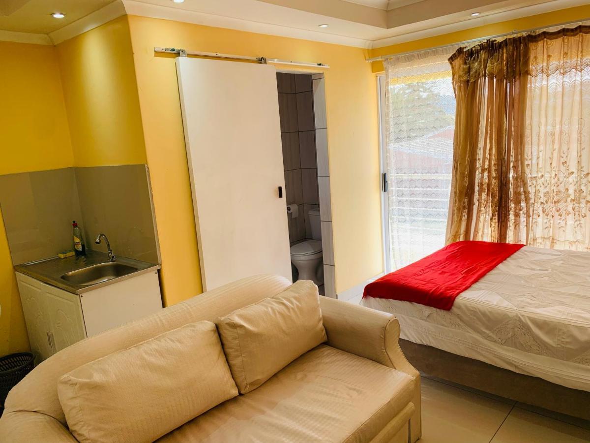 Guest house Mowetu *