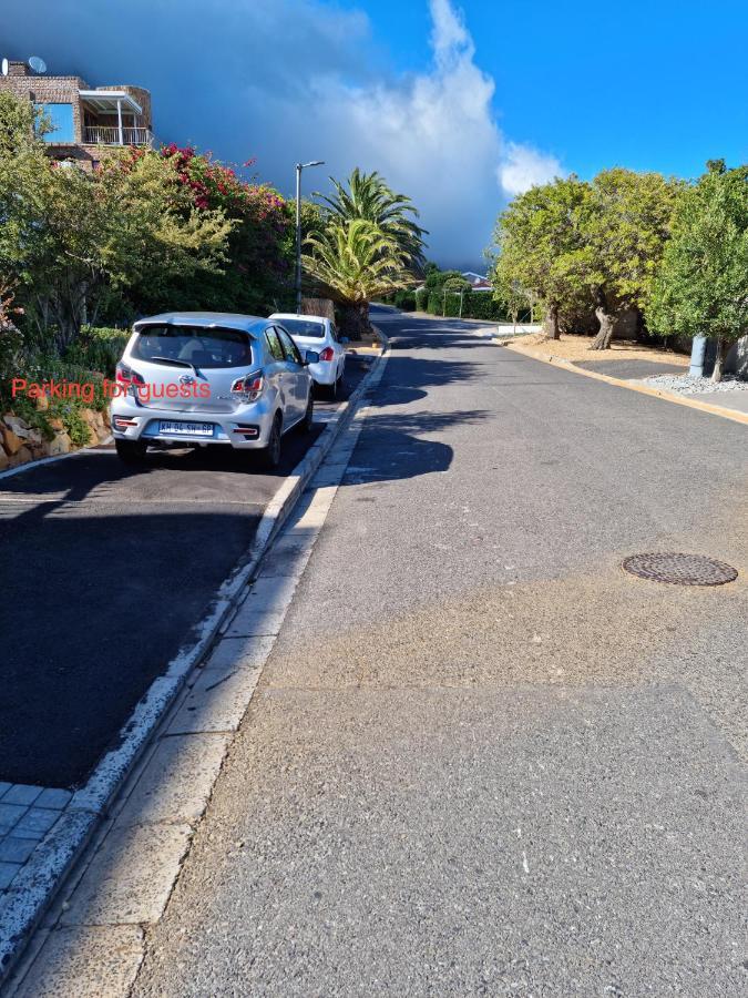 Camps Bay Cosy Guest house 2*