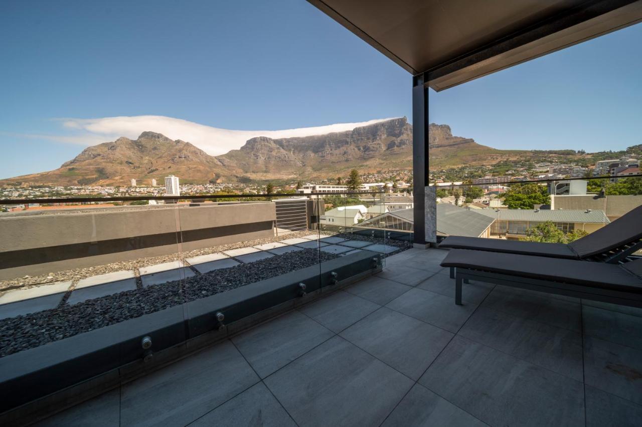 Hotel Kloof Street - Lion Roars &