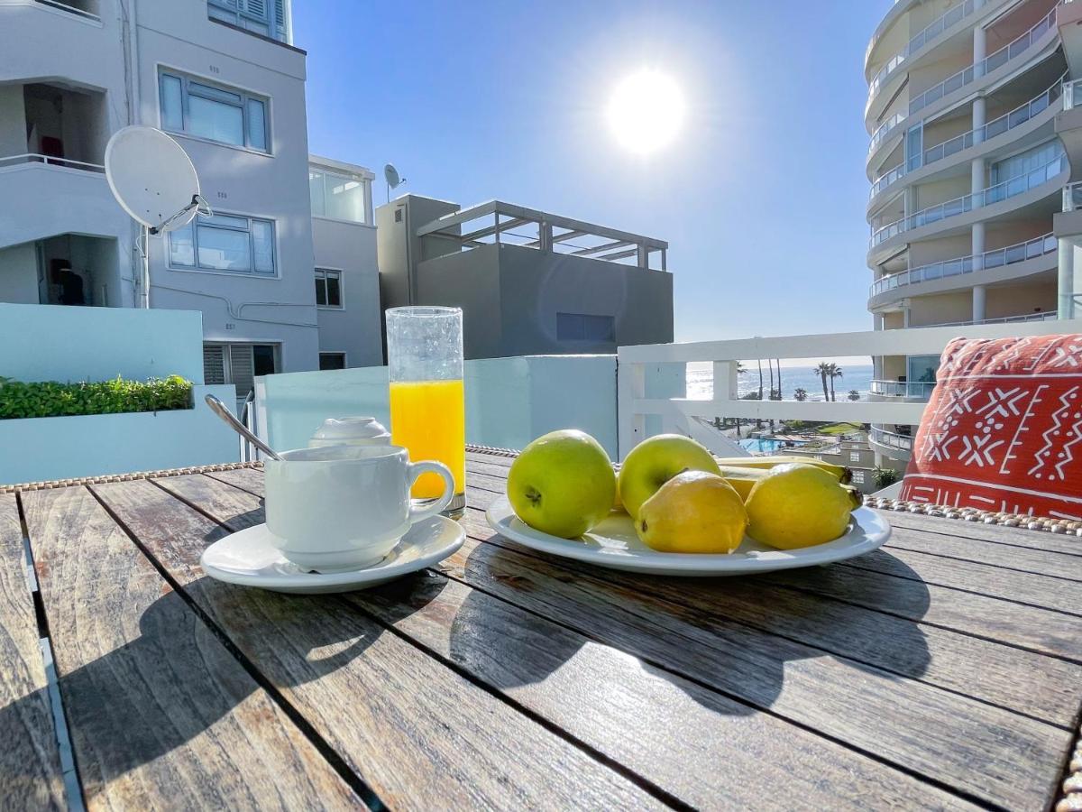 Amoris Guest House-sea Point Guest house Cape Town