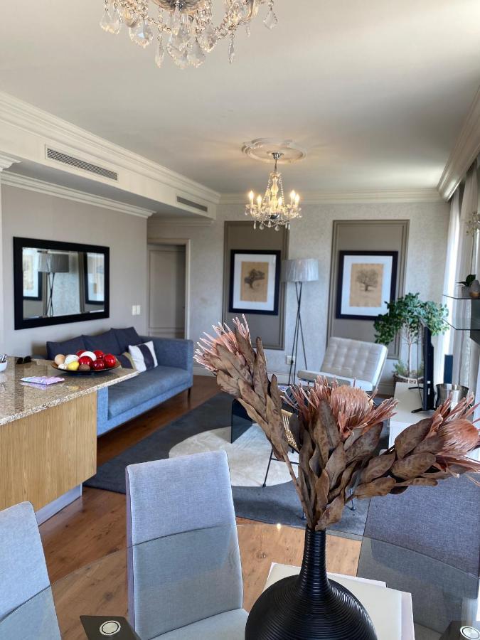 Apartment Cape Royale Luxury In Green Point South Africa *