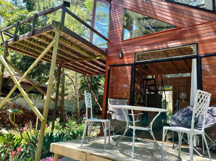 Zencapetown Forest Retreat Chalet *