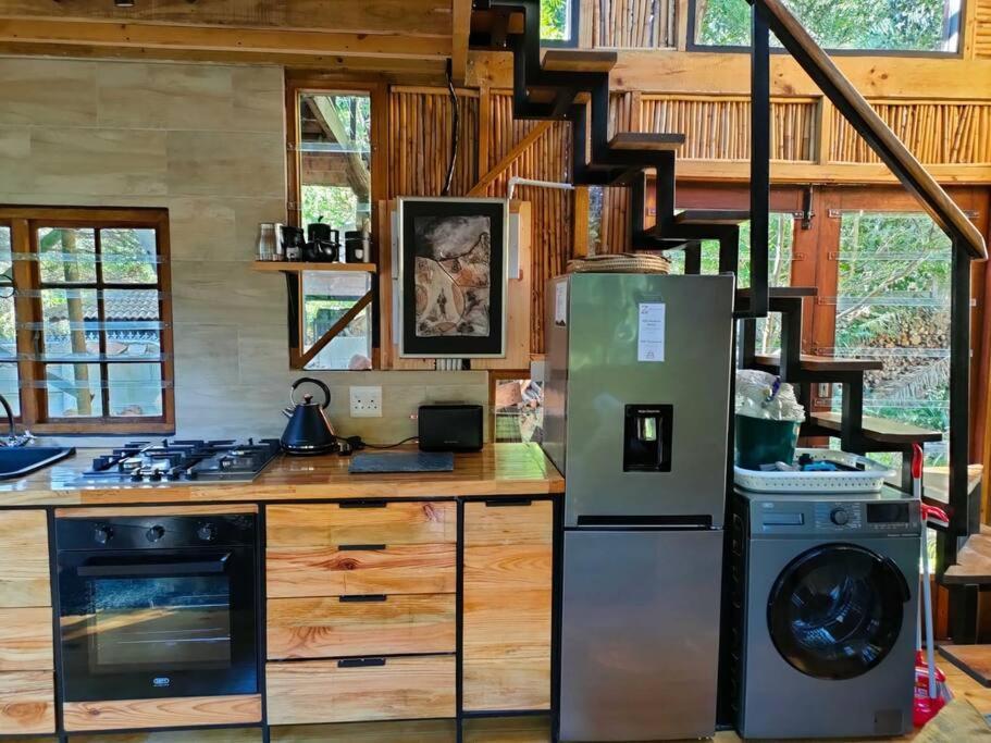 Zencapetown Forest Retreat Chalet
