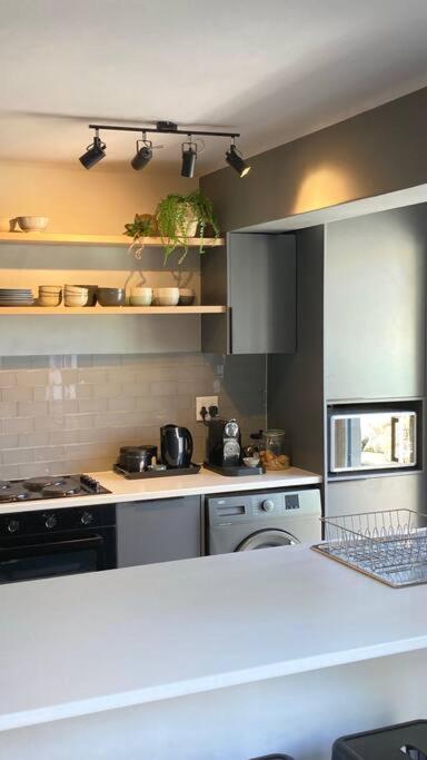 Apartment Cheerful 2 Bedroomed Townhouse With Patio