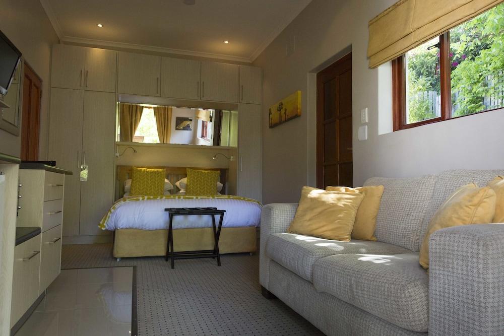 Guest house The Dongola 4*