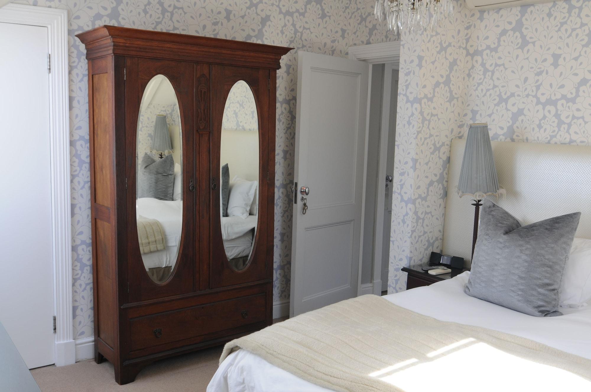 Guest house Abbey Manor Luxury 5*