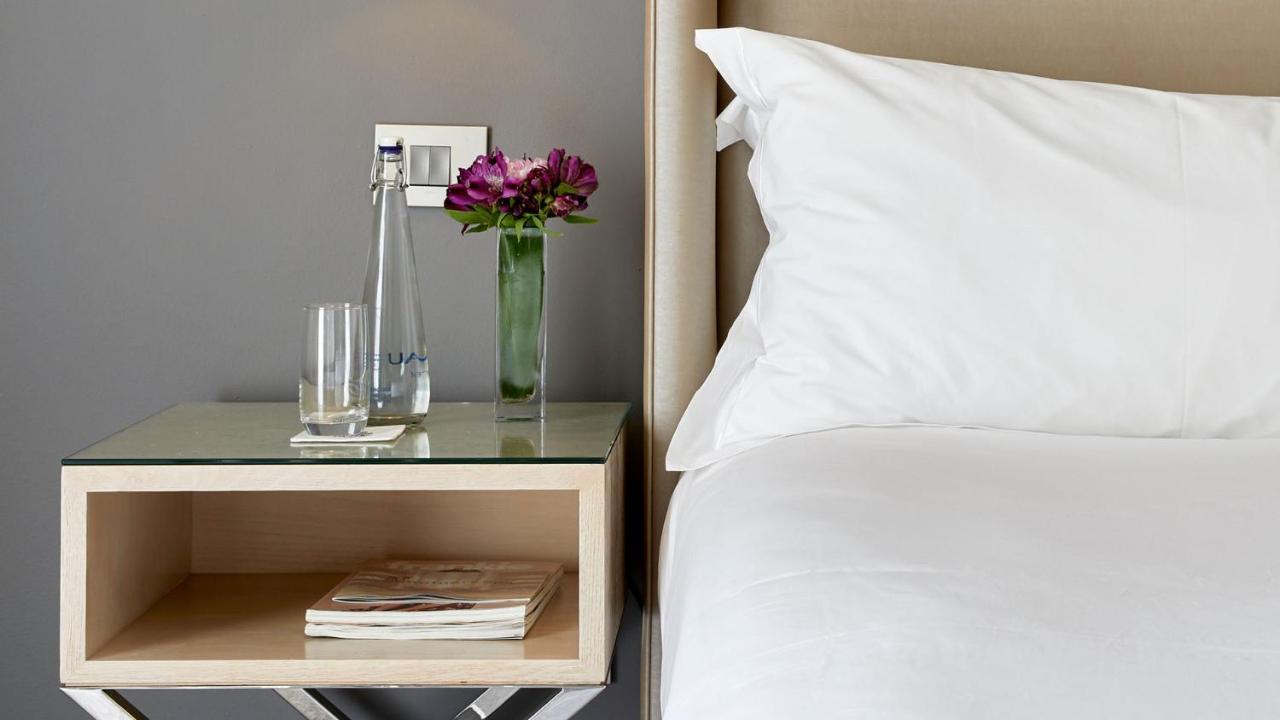 Queen Victoria By Newmark 5*