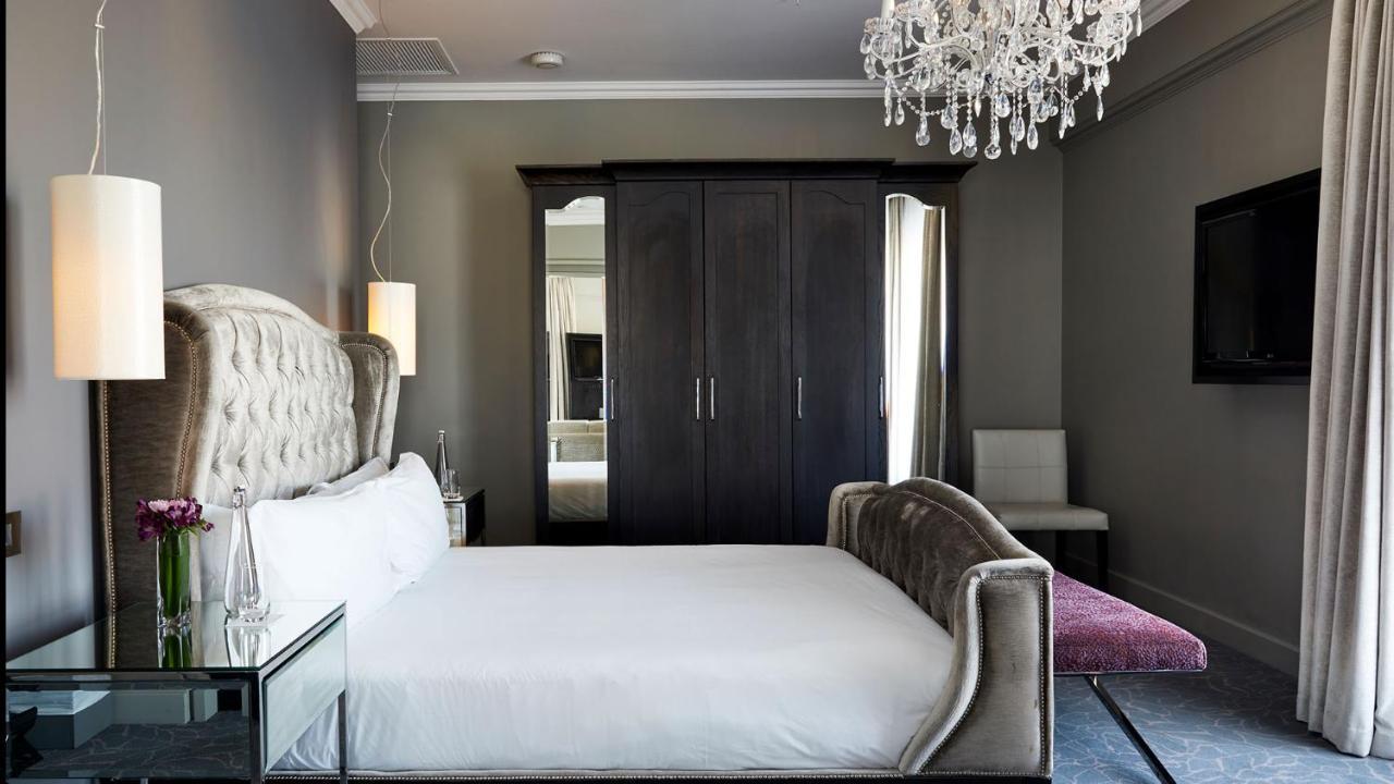 Queen Victoria By Newmark Cape Town