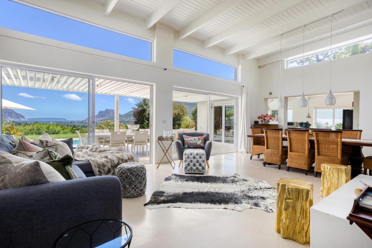 Houtbay Hamptons * Cape Town