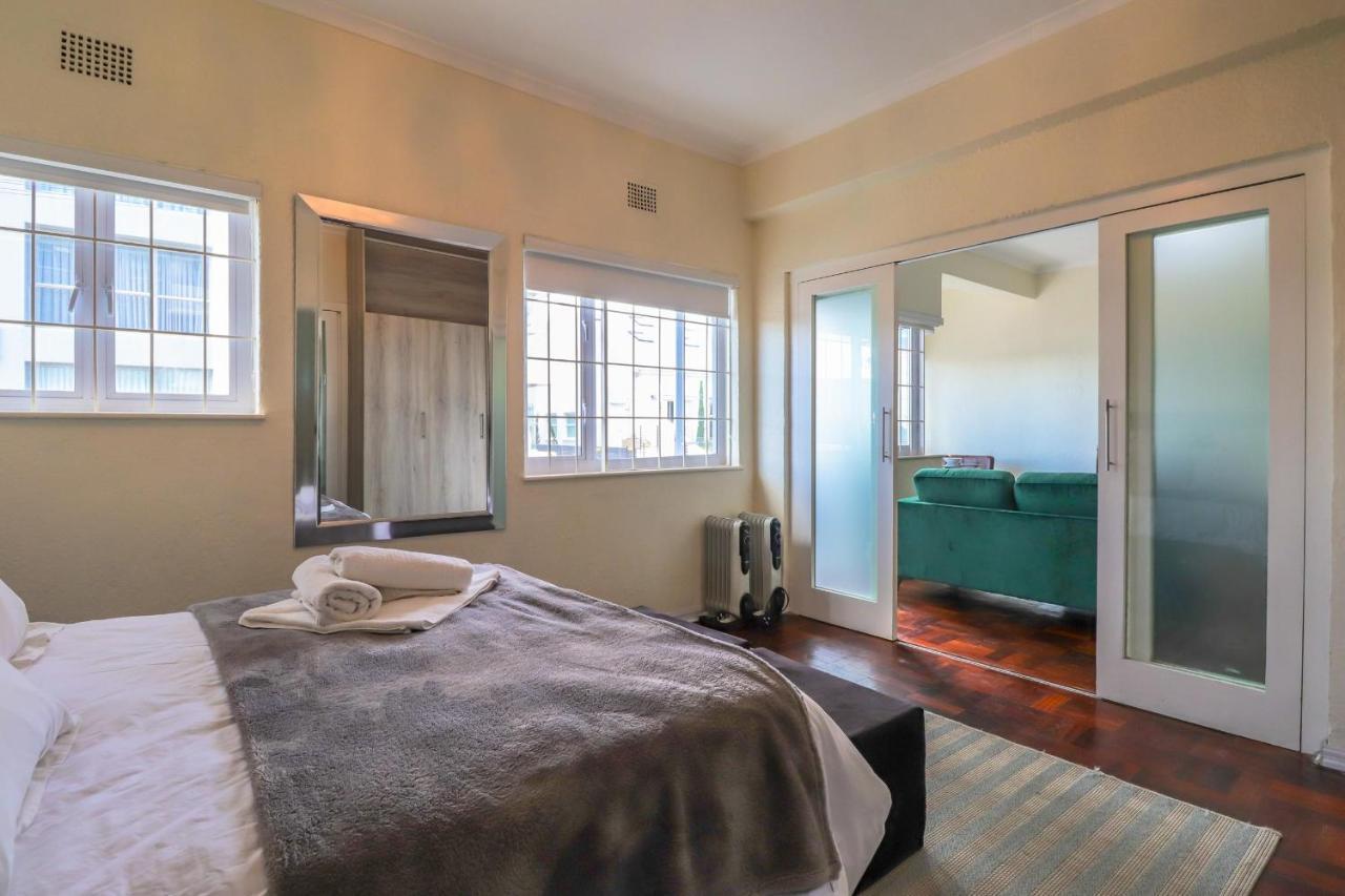 Eaton Square 2 By Ctha Apartment *