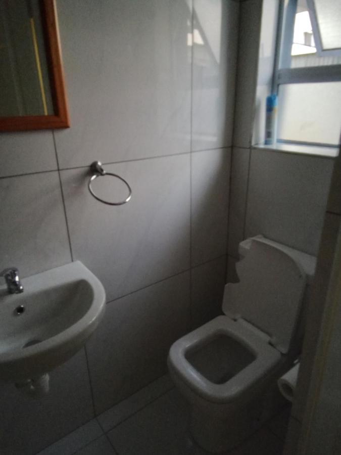 Guest house 24 Wrench Glenlilly Parow