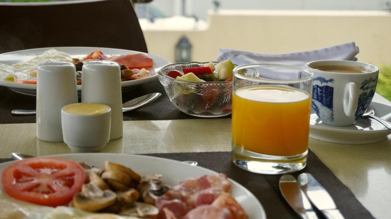 Bed & Breakfast Sundown Manor Cape Town