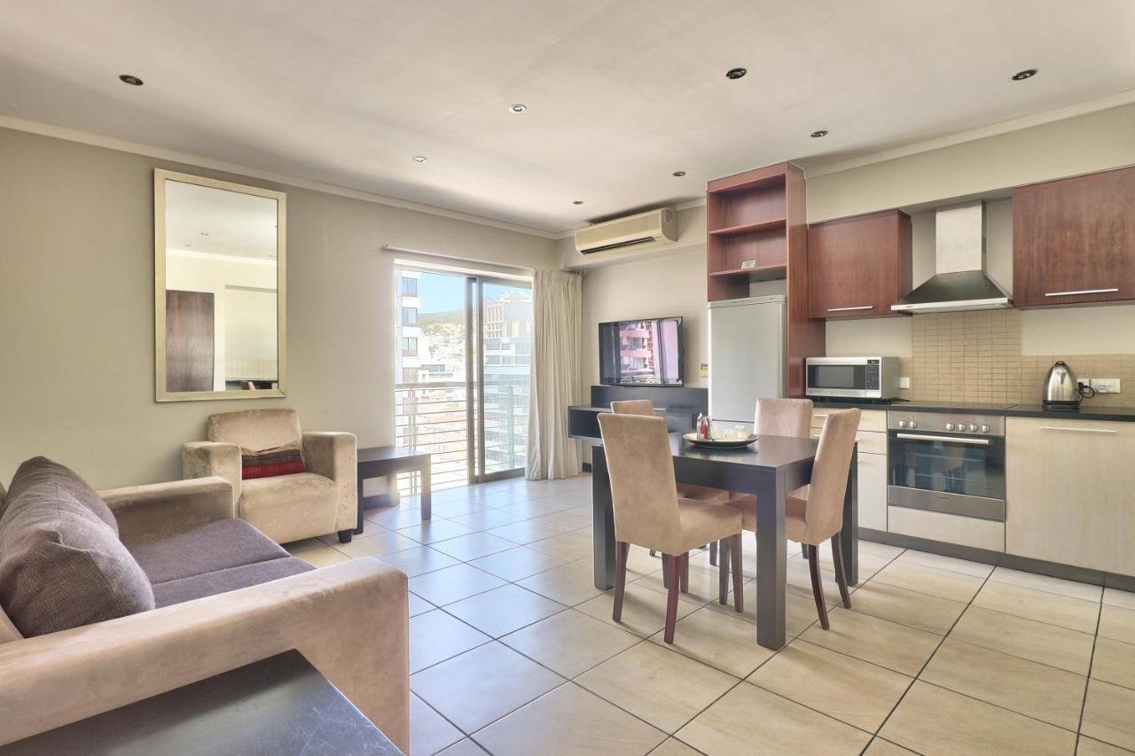 The Icon 1 Bedroom In Foreshore Apartment *