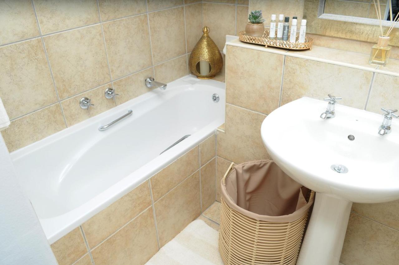 The Island Club Luxury 2 Bedroom Cape Town