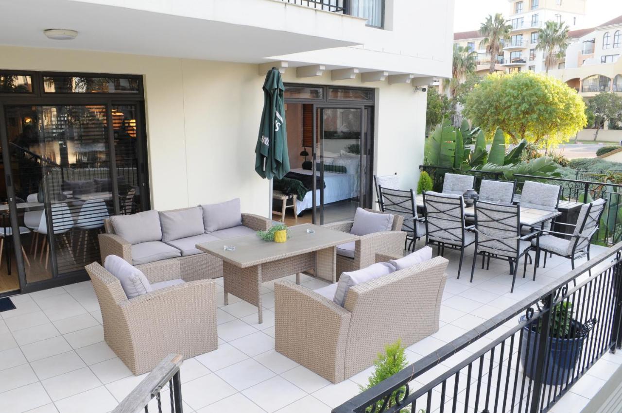 The Island Club Luxury 2 Bedroom Apartment Cape Town