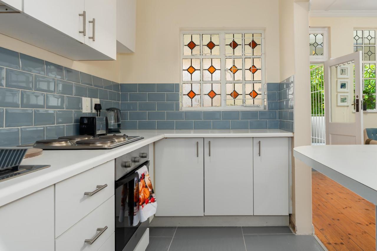 Apartment Wisbeach Court 14 Cape Town