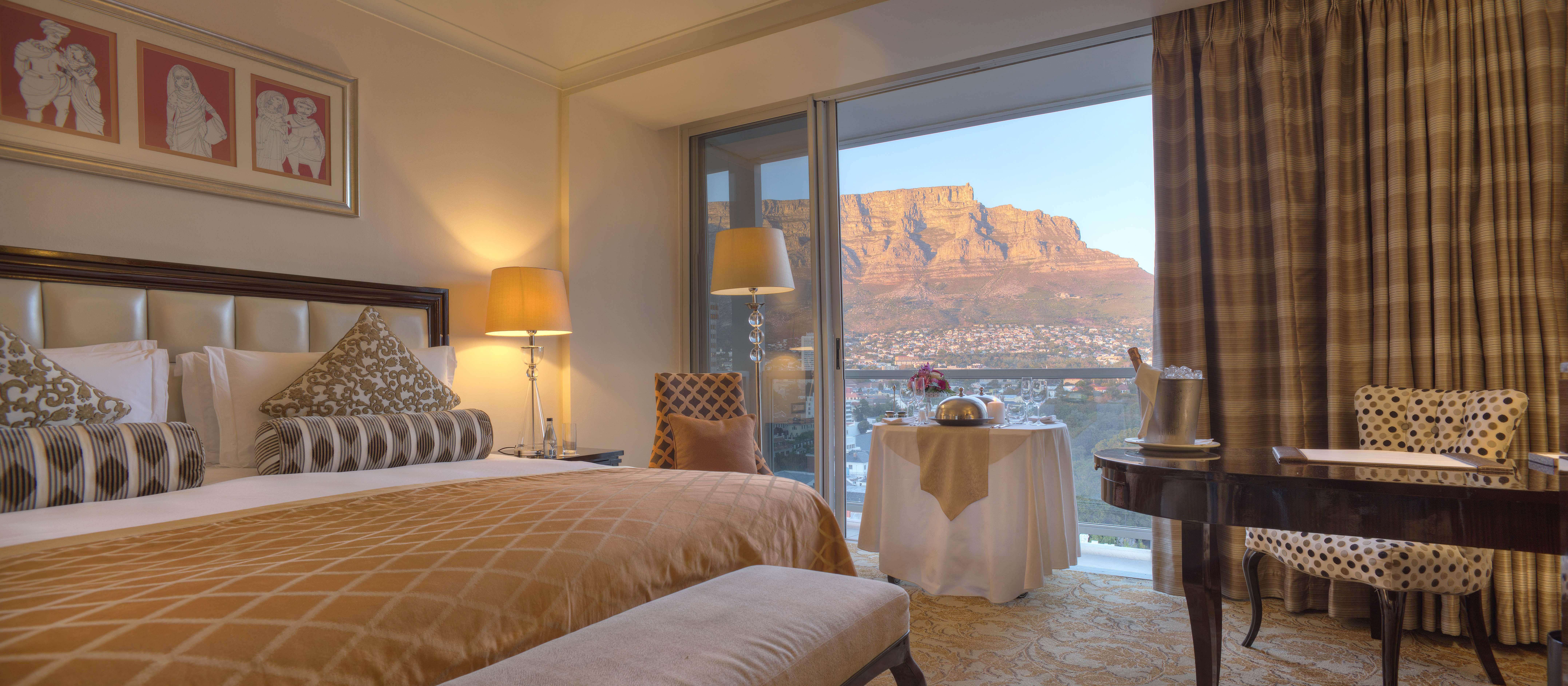 Taj 5*