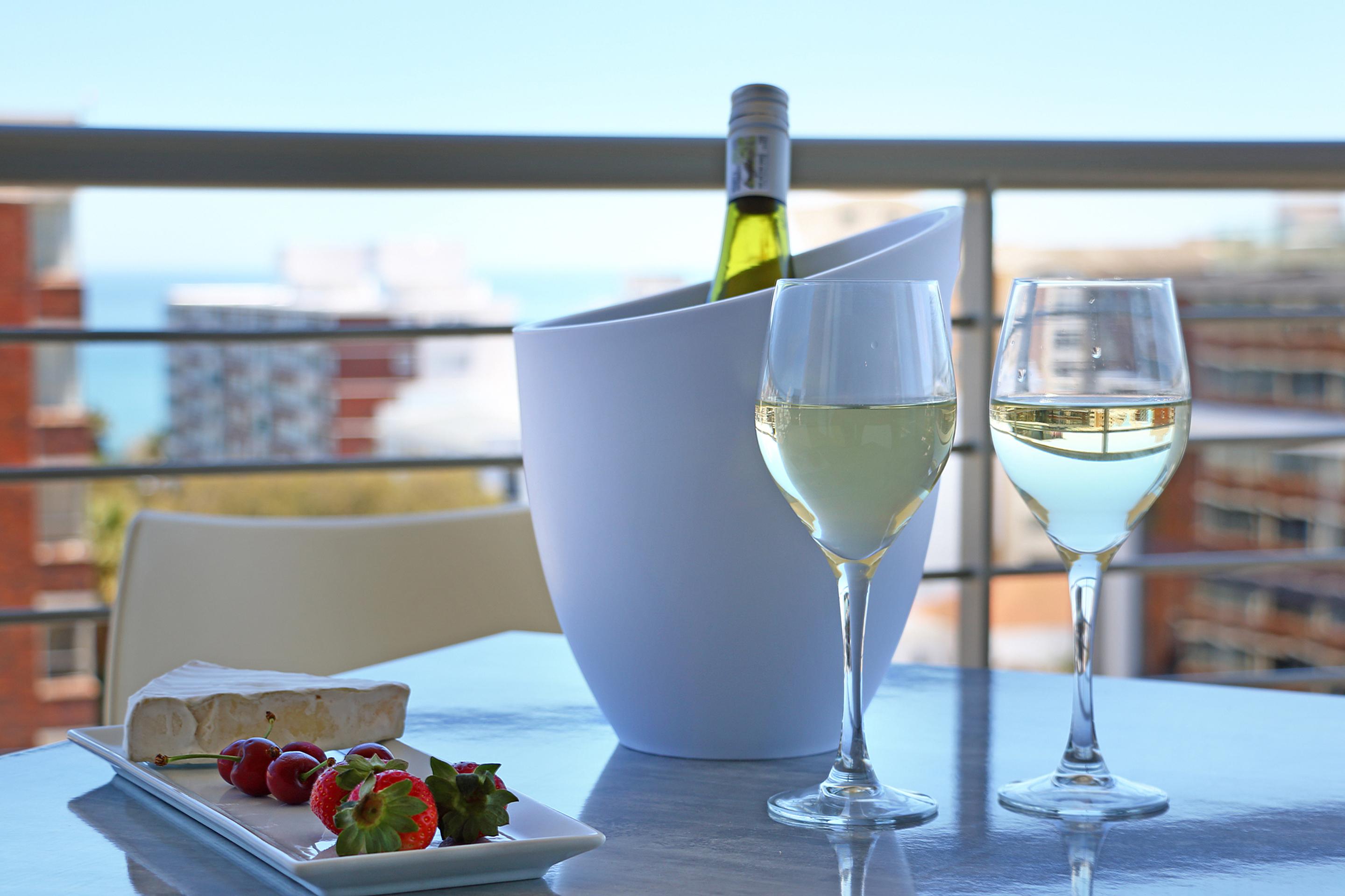 The Verge By Totalstay