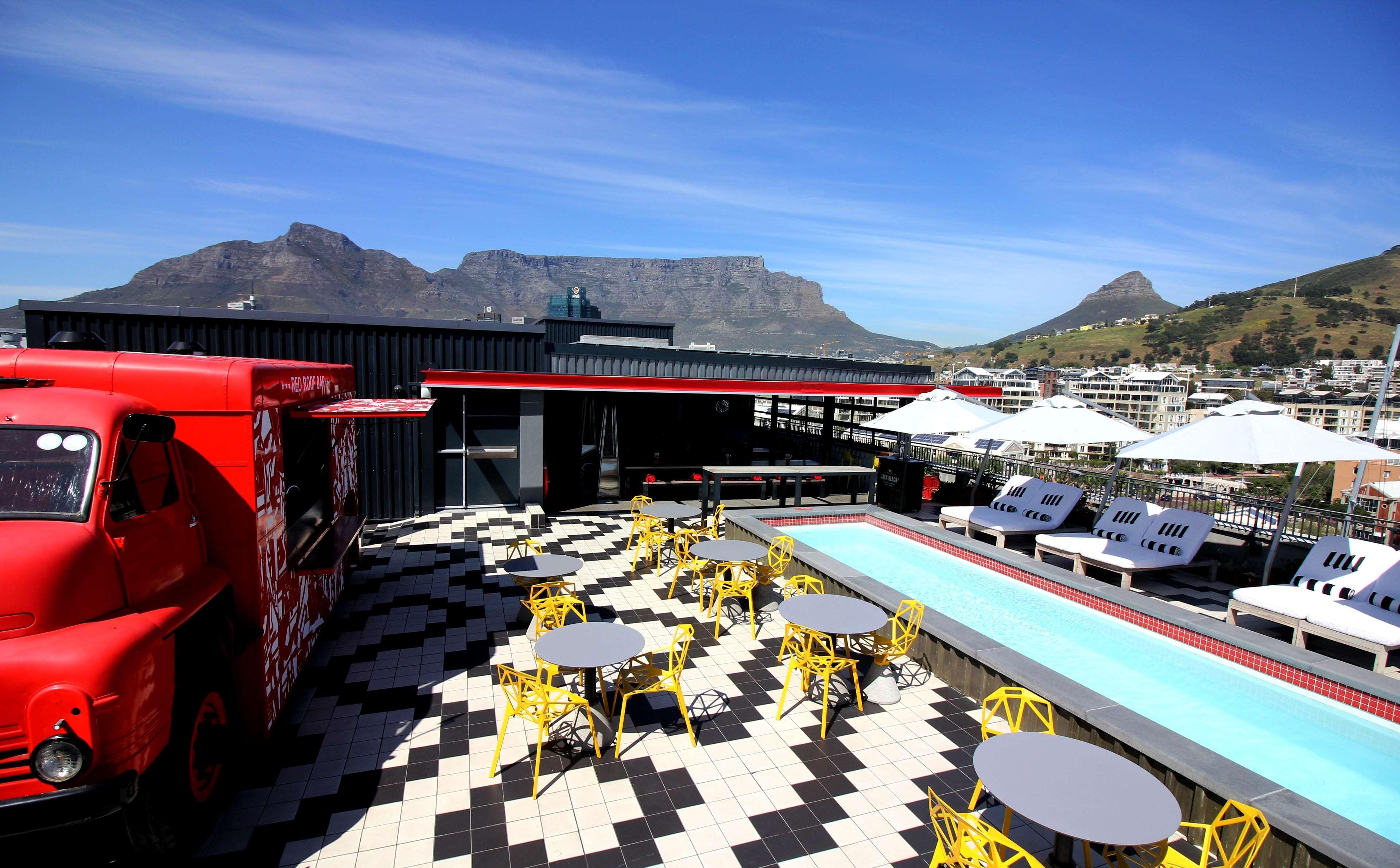 Radisson Red V&a Waterfront Hotel Cape Town
