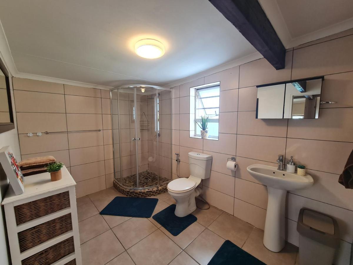 Walters Lane Comfort 2 - No Loadshedding Apartment *