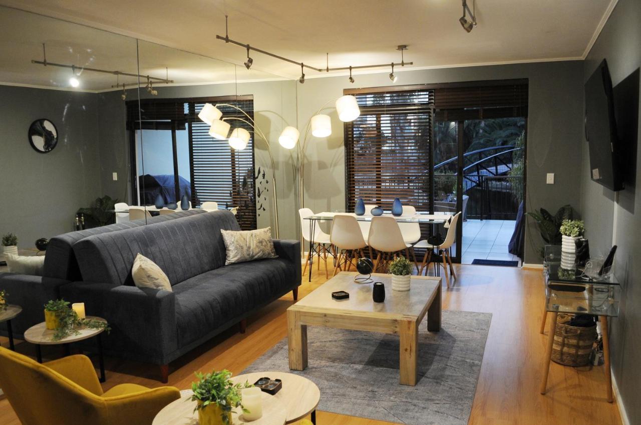 The Island Club Luxury 2 Bedroom *