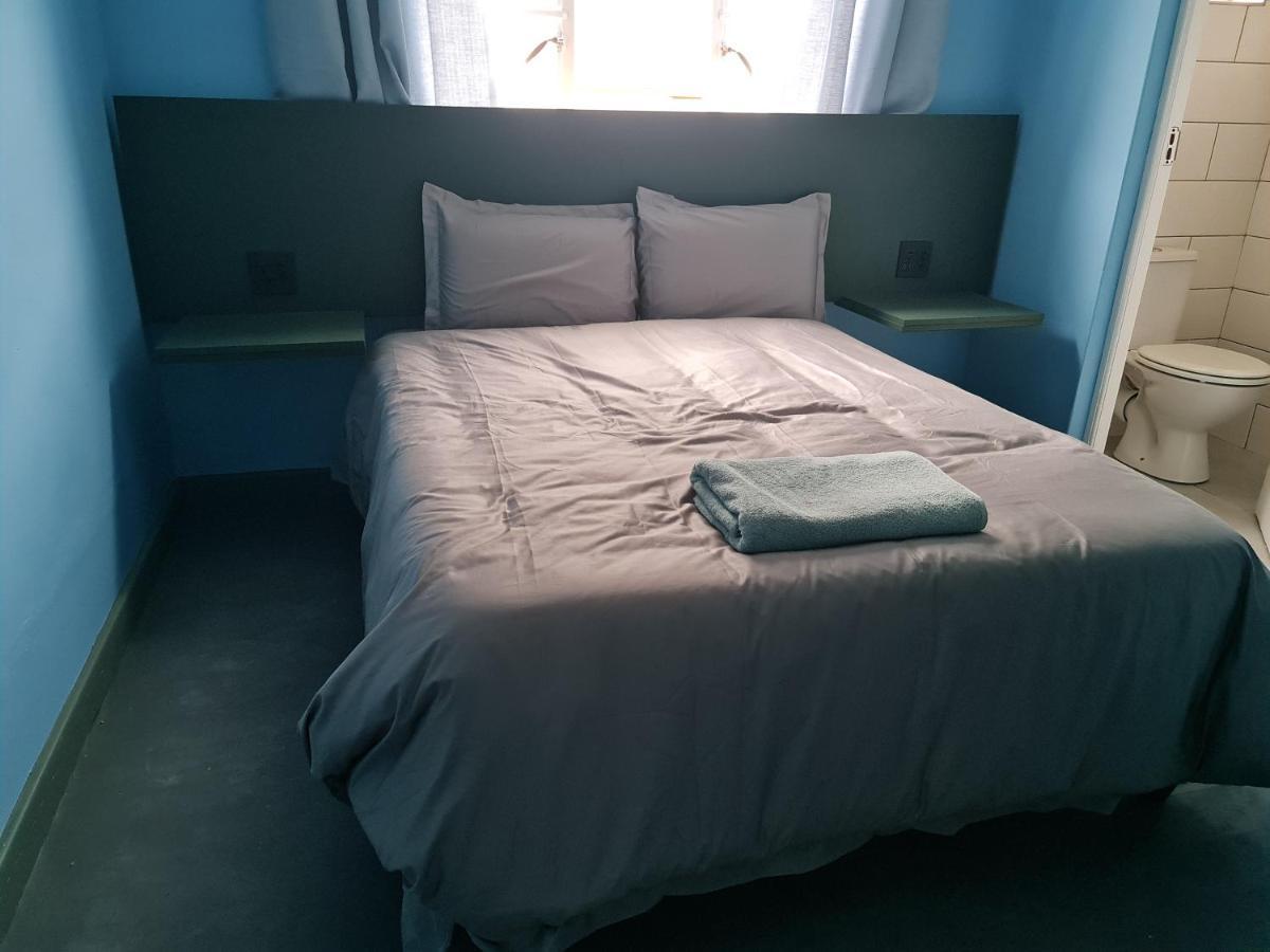 Guest house Hasate ,4 St Street Oakdale Belliville South Africa