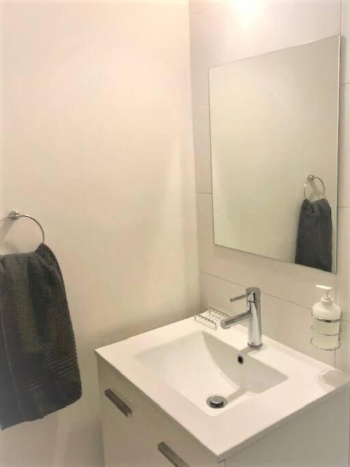 Spacious Centre Studio Apartamento