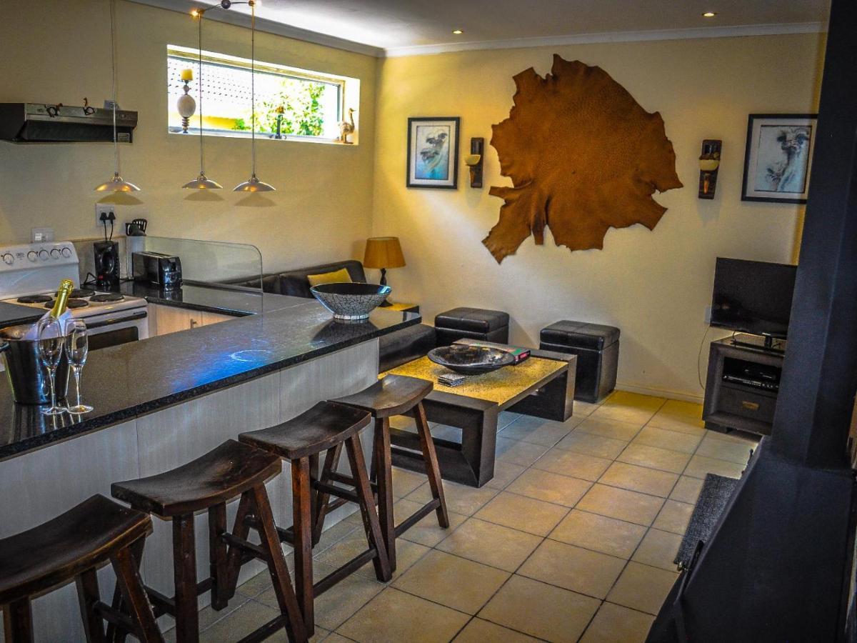 Amakhaya Bed & Breakfast