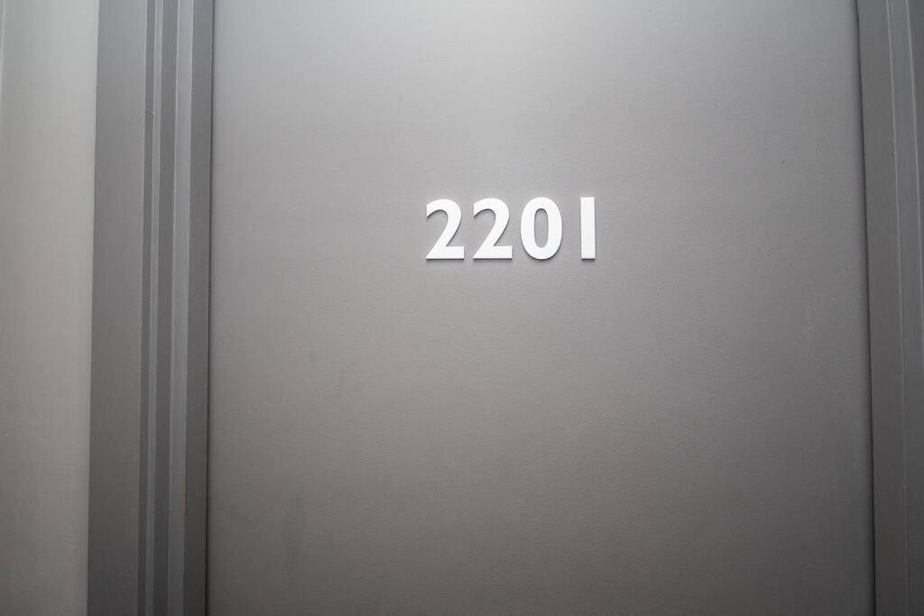 2201 Pullman 3 Bedroom Penthouse