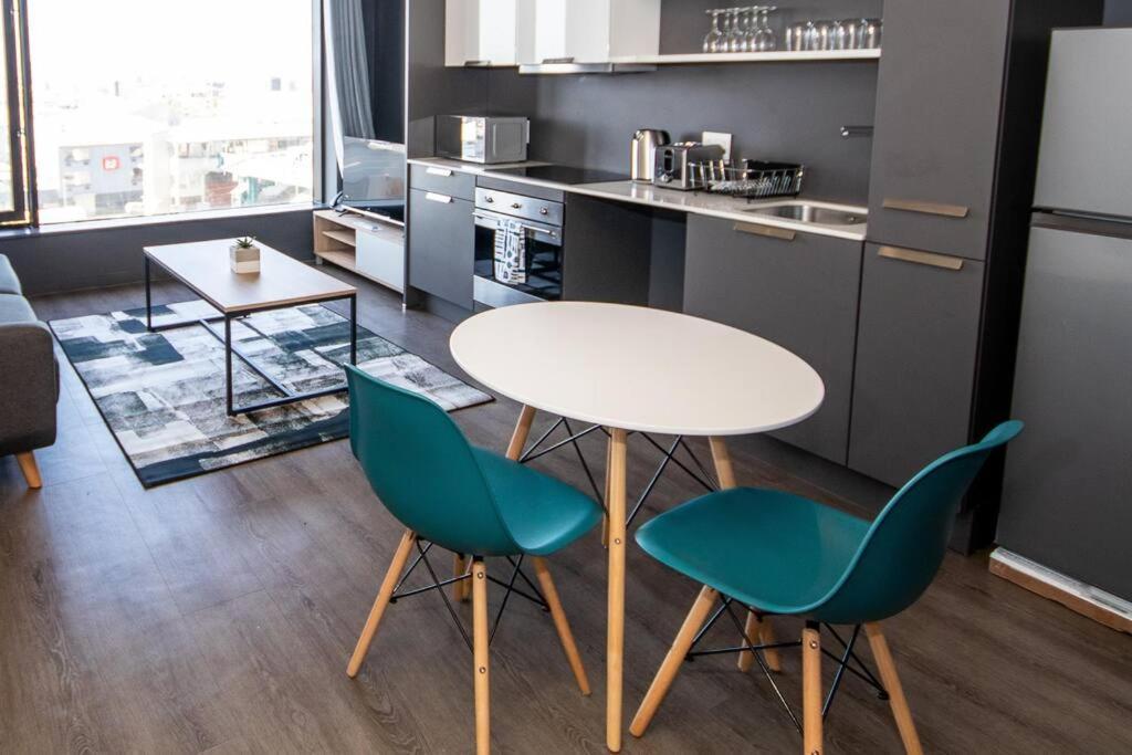 Wex 606 At Its Apartment Cape Town