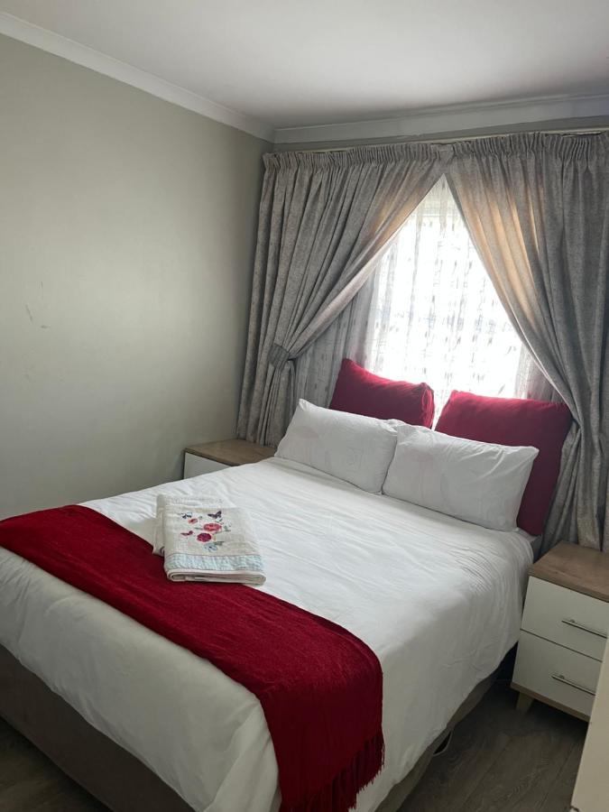 Self-catering @zalkin
