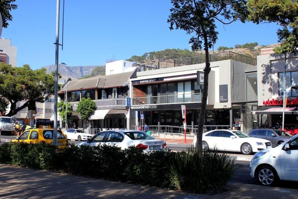 Cape Royale I Whosting Cape Town
