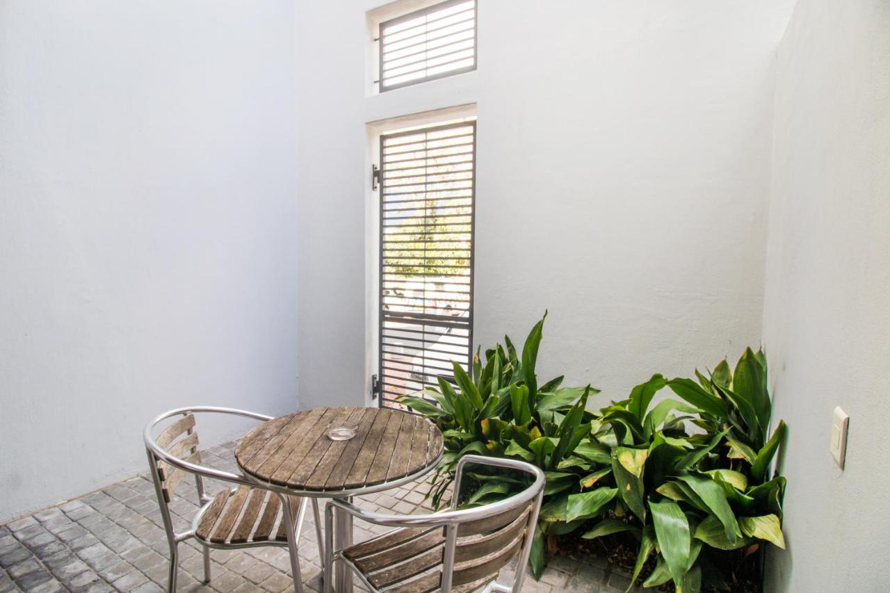 Loader Street - Lovely One Bedroom In The Vibrant De Waterkant Num01 *