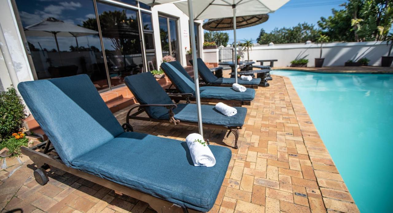 Woodbridge 3* Cape Town