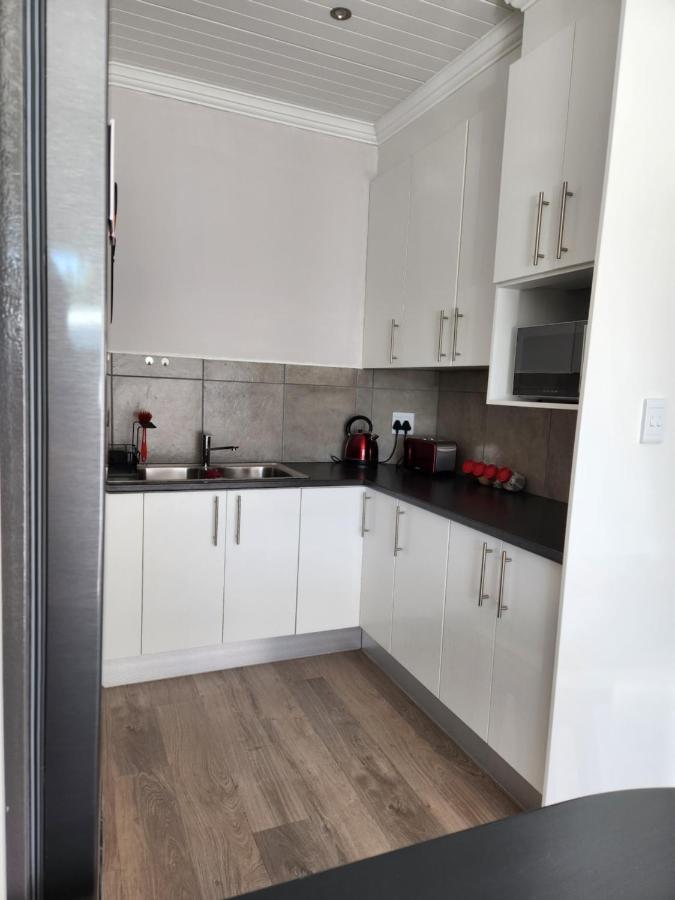 Grey House Is A Self Catering Unit With No Loadshedding